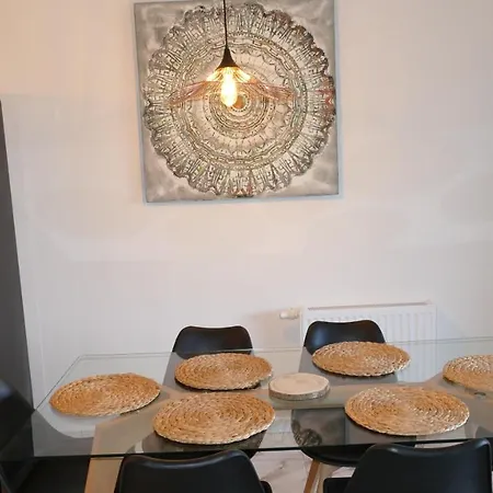 Keszeg Apartman Apartment *