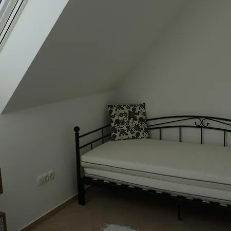 Keszeg Apartman Apartment